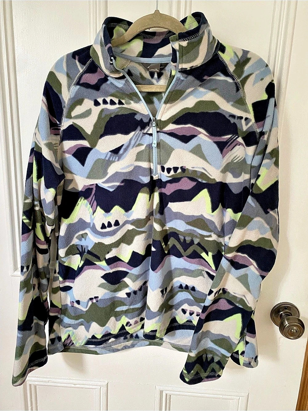 Eddie Bauer Women's Quest Fleece 1/4-Zip Pullover - Printed Pullover Green &